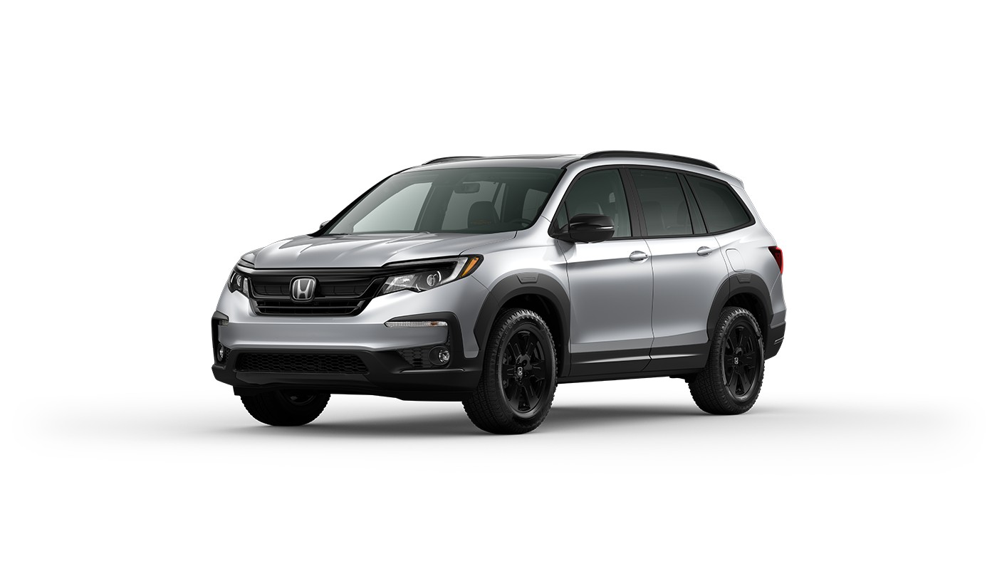 2022 Honda Pilot Trailsport offers an AWD system allowing you a more versatile driving experience. The 2022 Pilot is available at your nearest Honda dealership in Forest Hills, Kentucky. 